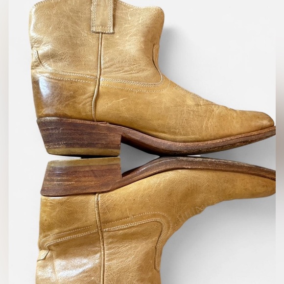 Miz Mooz Carlitos Tan Leather Cowboy Ankle Boots size 6
Coastal Cowgirl,Festival - Picture 5 of 8